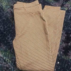 Houndstooth Jeggings Time and True.  New without tags.